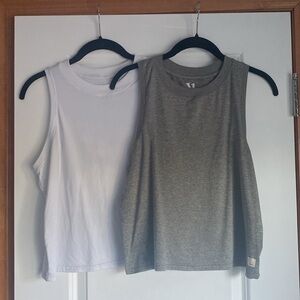 Vuori tank top bundle